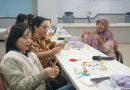 Tingkatkan Kreativitas, Indibiz Borneo Bekali UMKM Balikpapan Keterampilan Merangkai Bunga Manik