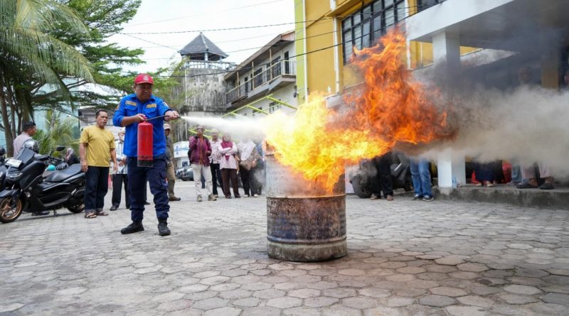 KPB Edukasi Warga Jelang Uji Operasi Kilang Baru KPB Edukasi Warga Jelang Uji Operasi Kilang Baru